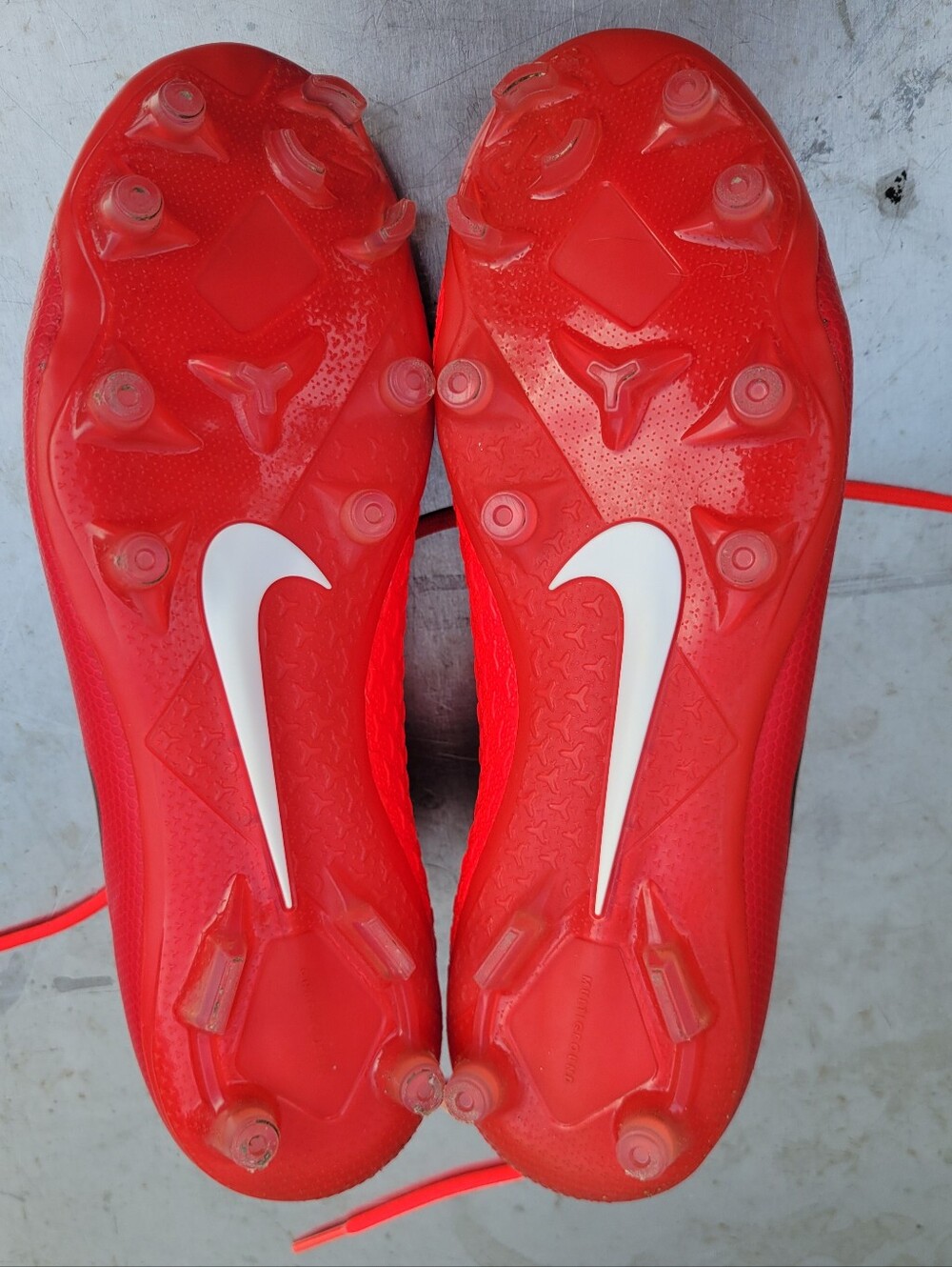 Nike Phantom VSN Soccer Cleats - Red/Gold mens Size 7.5 women's 9 - Picture 6 of 8